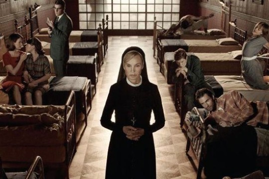 Cartel de la serie de terror 'American Horror Story Asylum' Cartel de la serie dram%C3%A1tica de terror American Horror Story Asylum que podremos ver esta noche. American Horror Story: Asylum 2x04 y 2x05